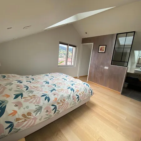 Les Brimbelles Apartamento